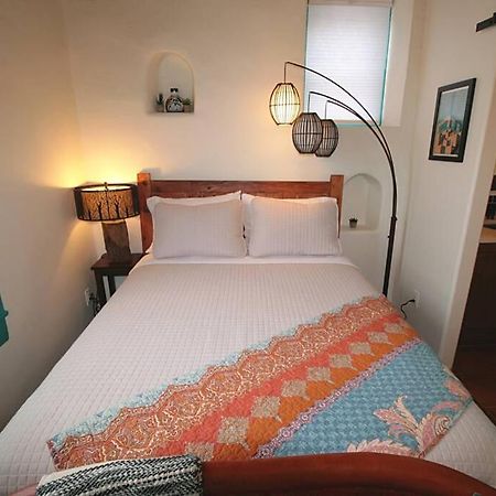 Closson Studio - Stylish - Near Plaza - Queen Bed Santa Fe Exteriör bild