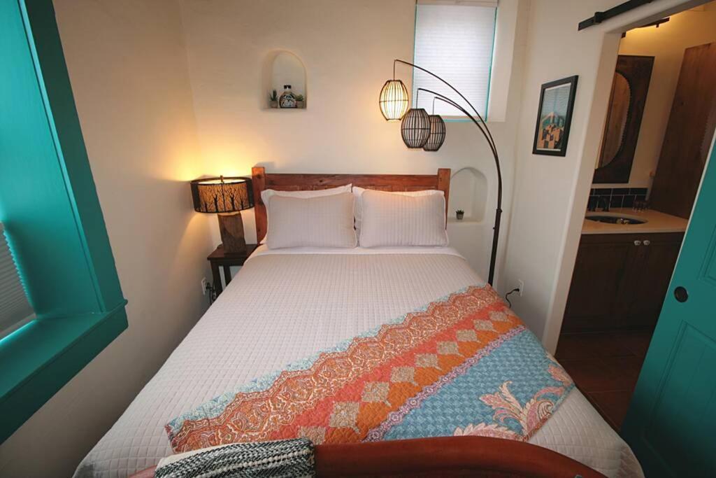 Closson Studio - Stylish - Near Plaza - Queen Bed Santa Fe Exteriör bild