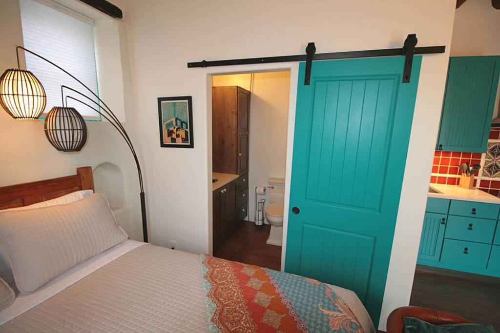 Closson Studio - Stylish - Near Plaza - Queen Bed Santa Fe Exteriör bild