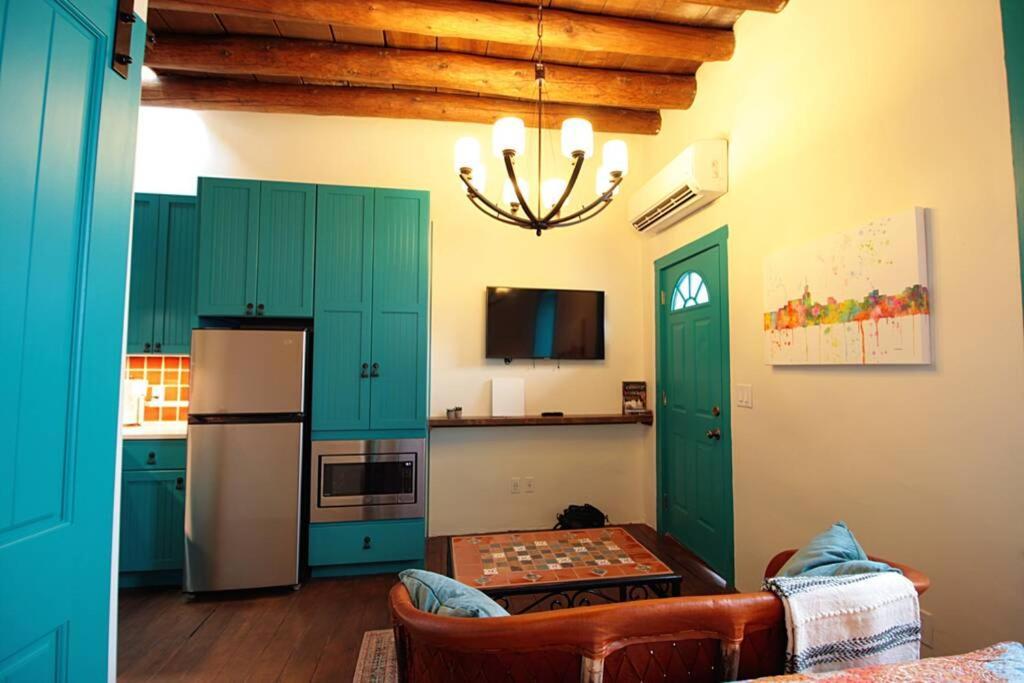 Closson Studio - Stylish - Near Plaza - Queen Bed Santa Fe Exteriör bild