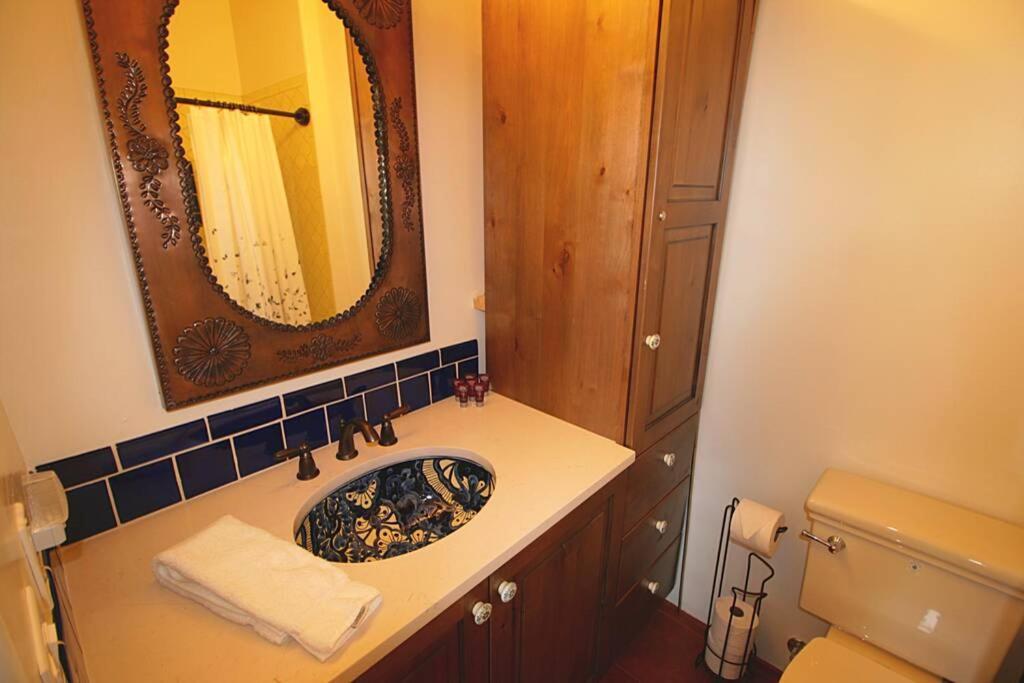 Closson Studio - Stylish - Near Plaza - Queen Bed Santa Fe Exteriör bild